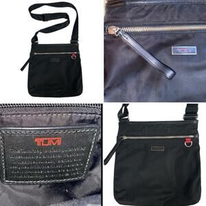 TUMI $250 Capri Black Nylon Crossbody Purse EUC